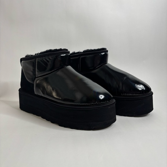 UGG Ultra Mini Platform Hi Shine size 11 - Picture 1 of 11